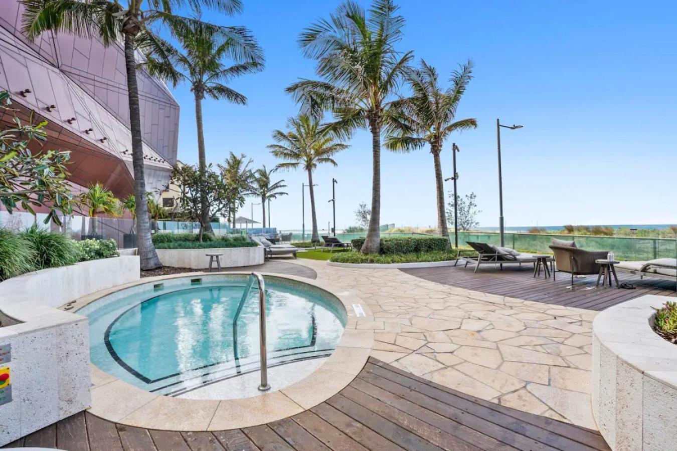 5-star Highfloor Oceanview Dream In Paradise Apartment