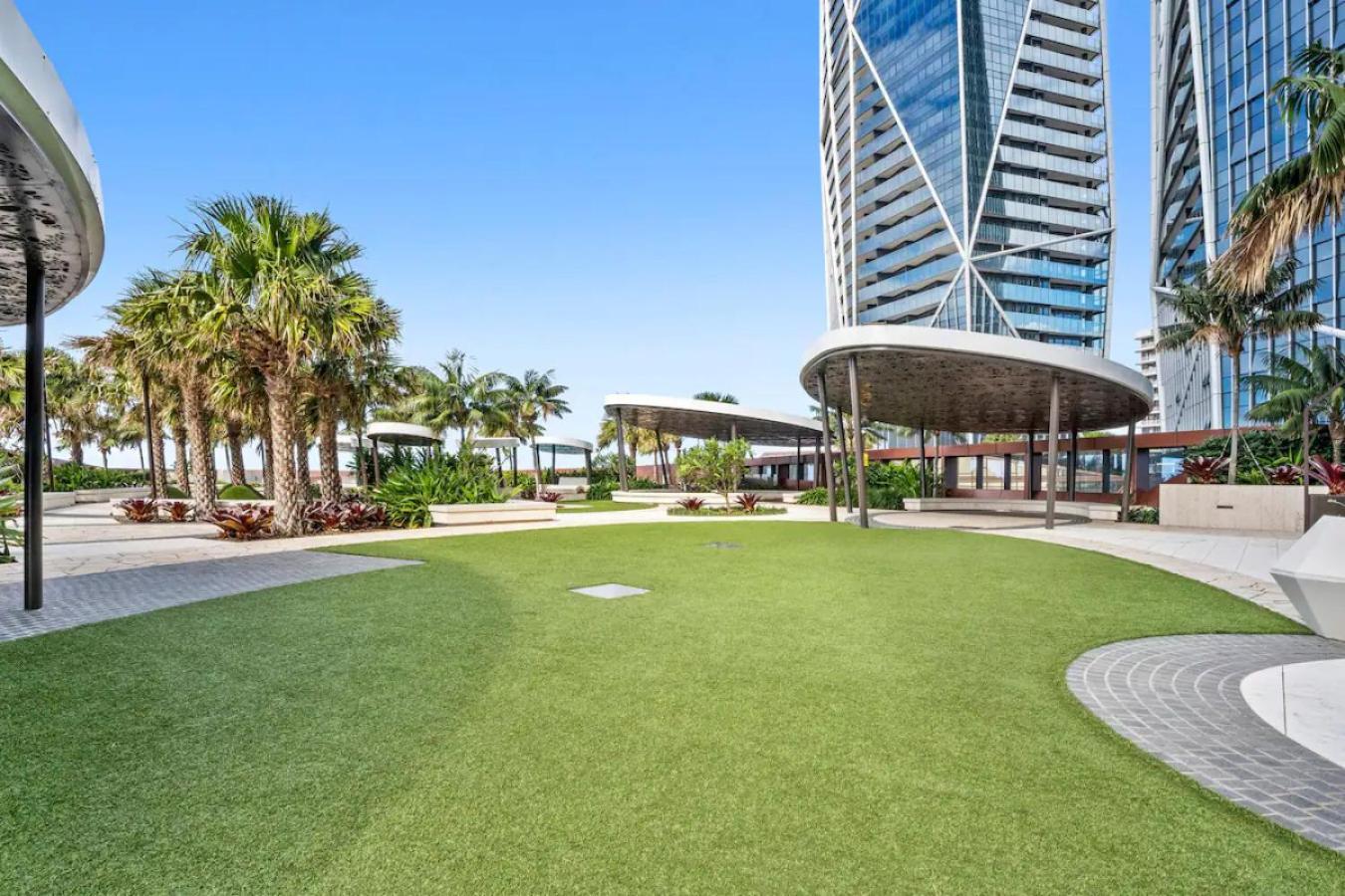 5-star Highfloor Oceanview Dream In Paradise